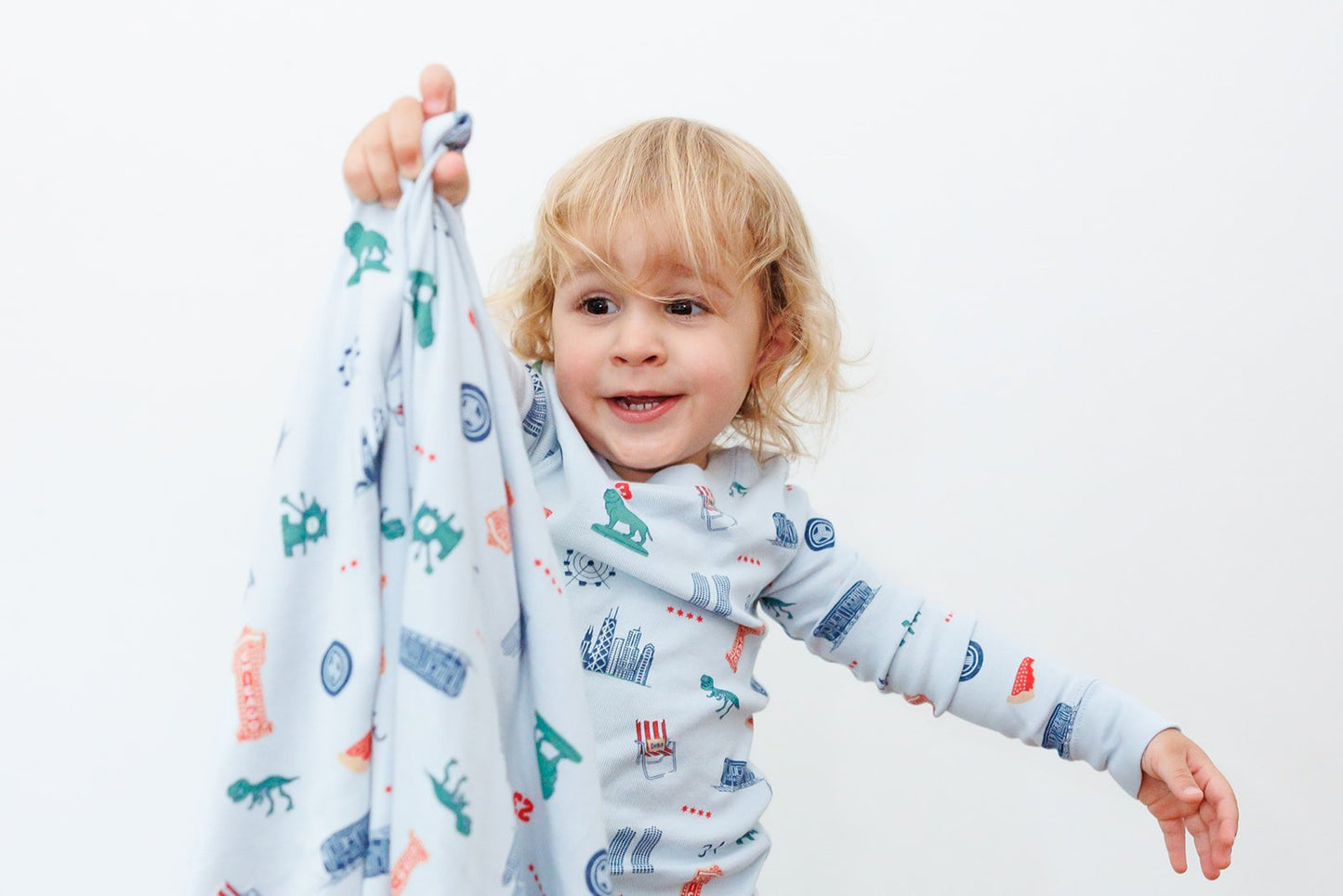 iconic chicago swaddle 100% organic cotton jersey or gauze