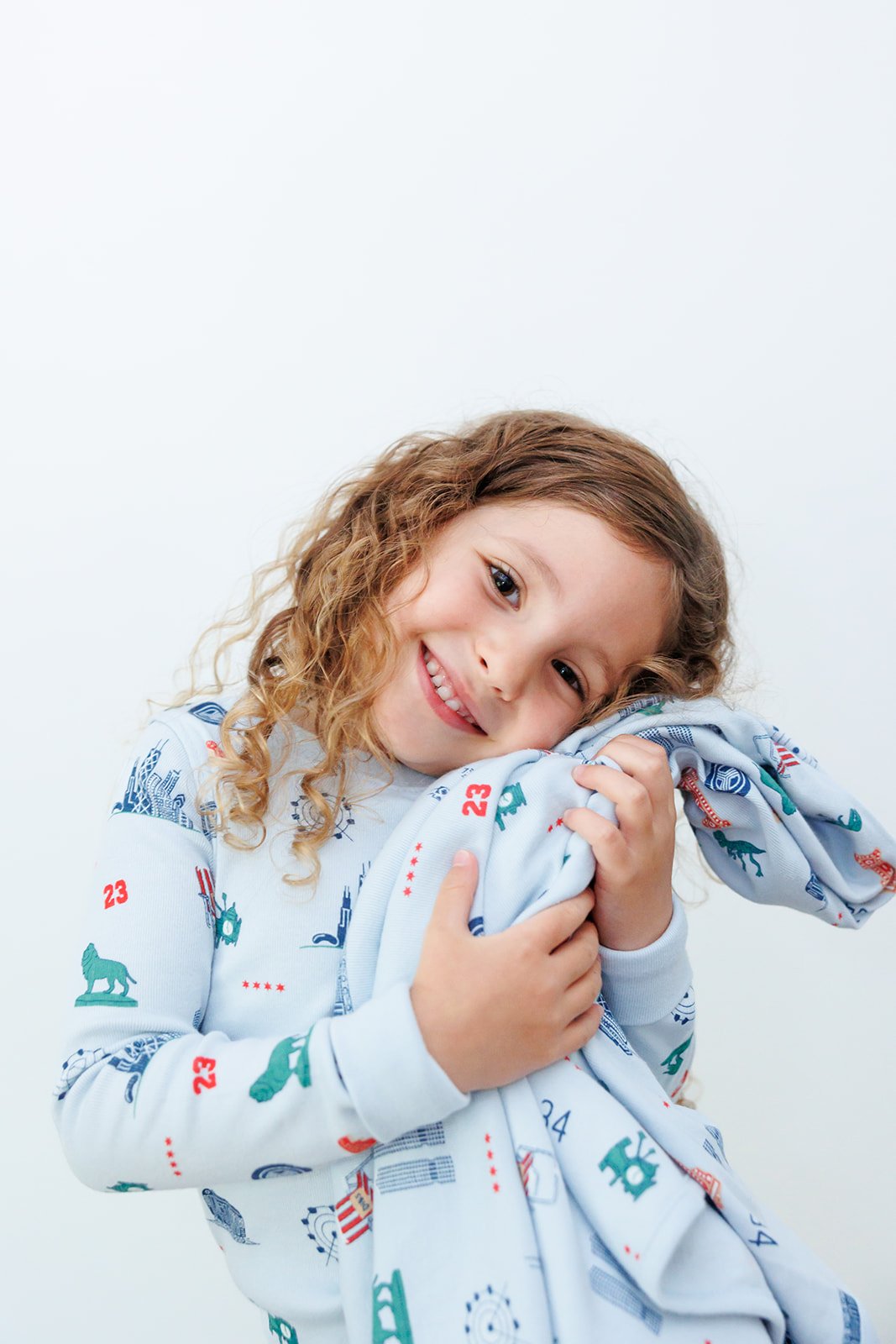 iconic chicago swaddle 100% organic cotton jersey or gauze